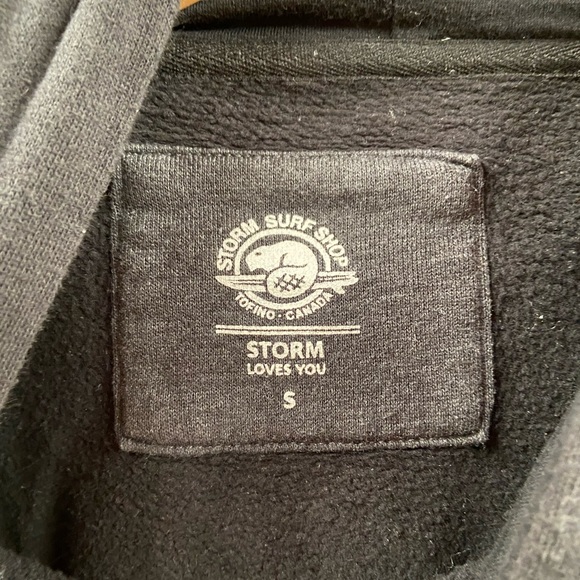 Storm Surfshop Tofino Hoodie - Picture 4 of 4